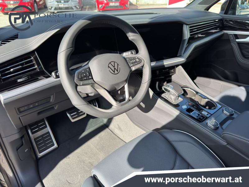 VW Touareg R-Line TDI 4MOTION