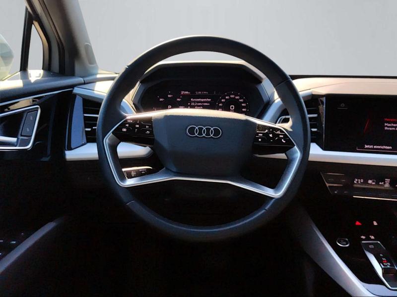 Audi Q4 45 e-tron quattro business