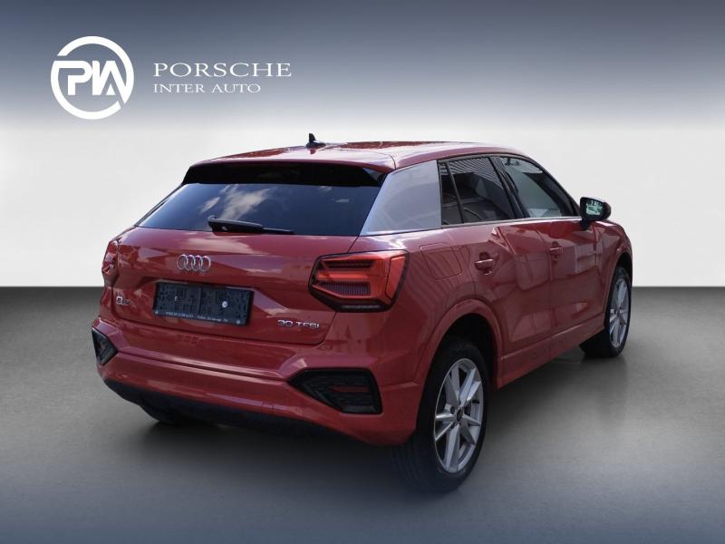 Audi Q2 30 TFSI admired