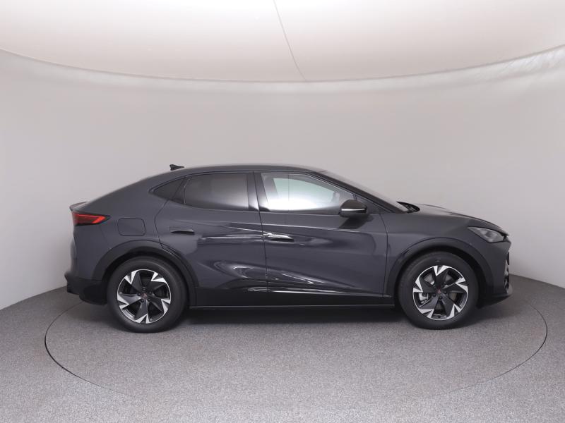 CUPRA Tavascan 210kW/286PS