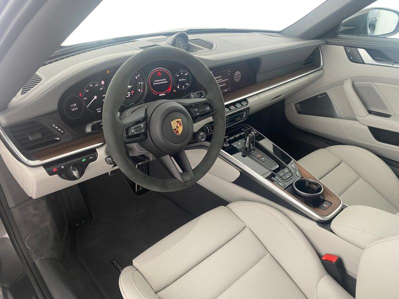 Porsche 911 Carrera S Cabriolet