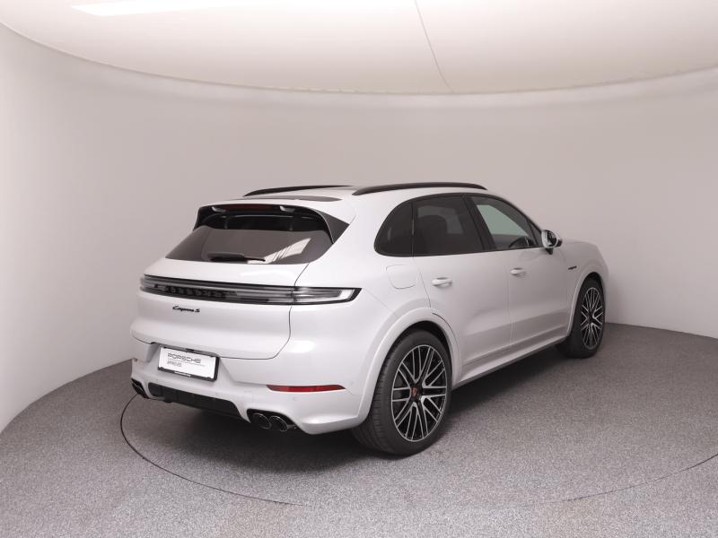Porsche Cayenne S E-Hybrid