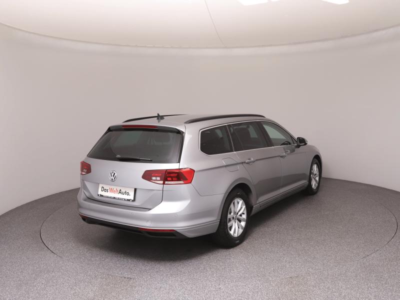 VW Passat Variant Business TDI SCR DSG