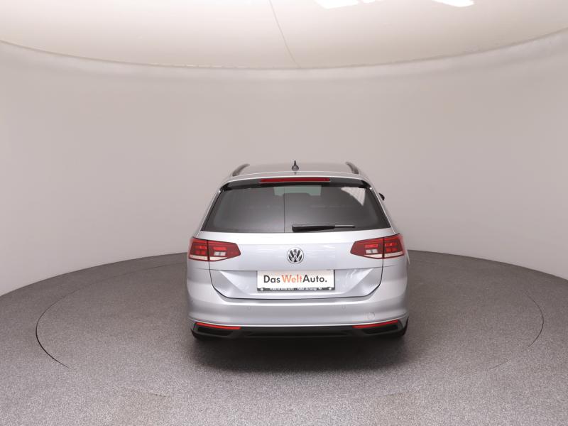VW Passat Variant Business TDI SCR DSG