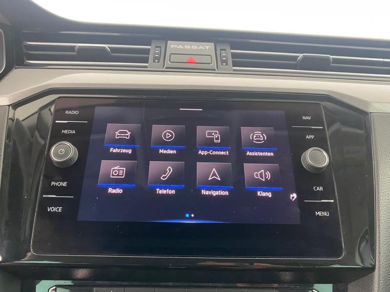 VW Passat Variant Business TDI SCR DSG