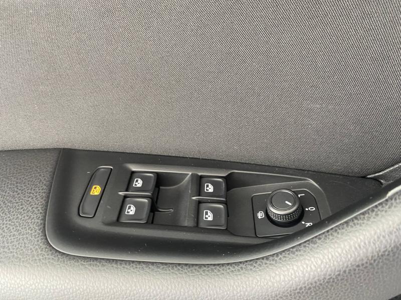 VW Passat Variant Business TDI SCR DSG