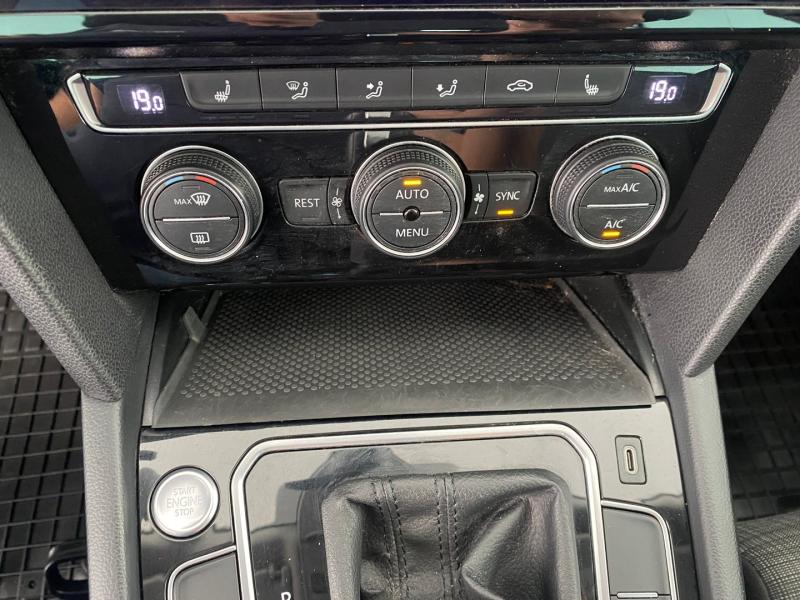 VW Passat Variant Business TDI SCR DSG