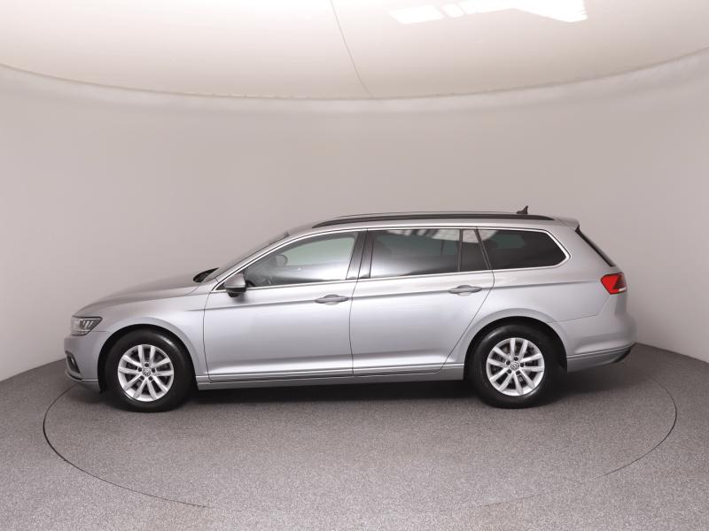 VW Passat Variant Business TDI SCR DSG