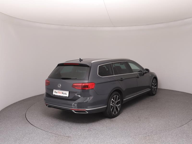 VW Passat Variant GTE