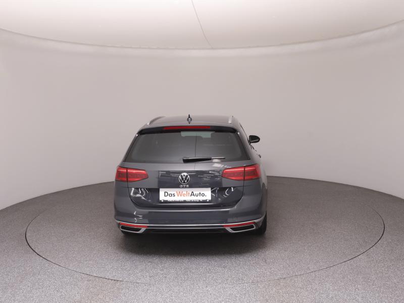 VW Passat Variant GTE
