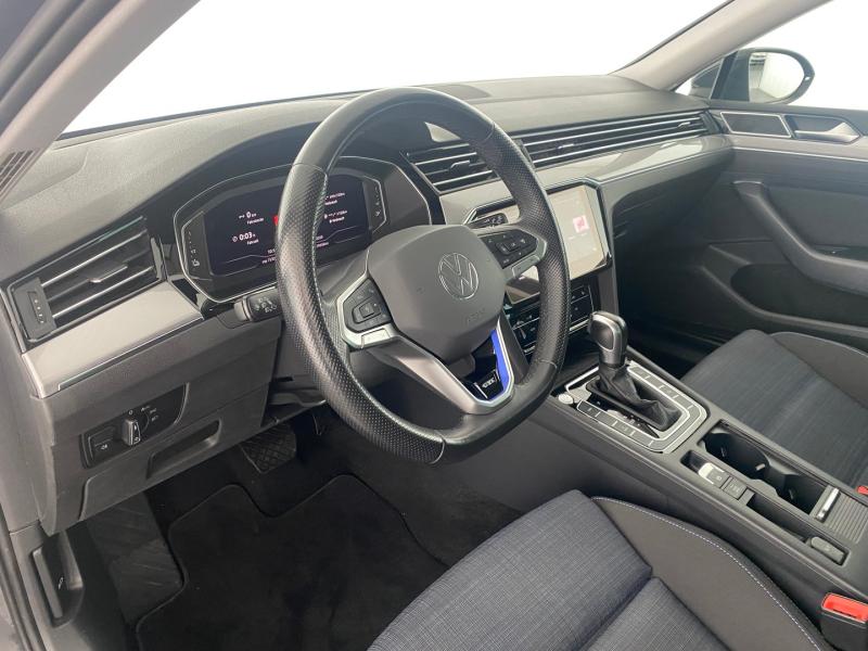 VW Passat Variant GTE