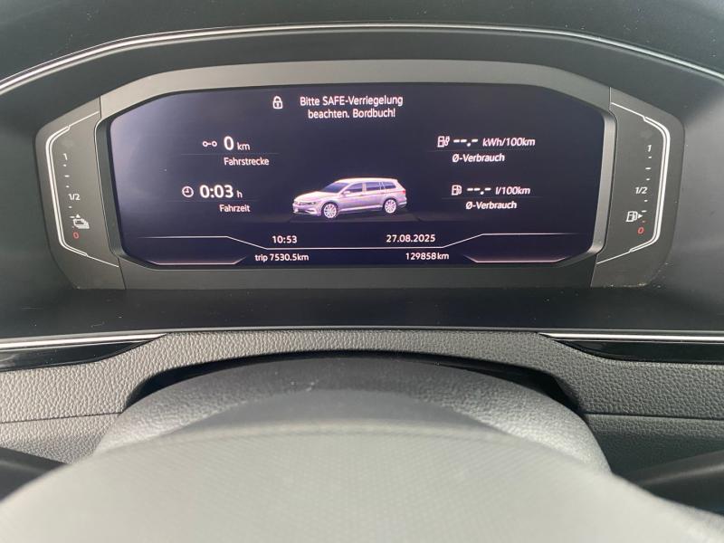 VW Passat Variant GTE