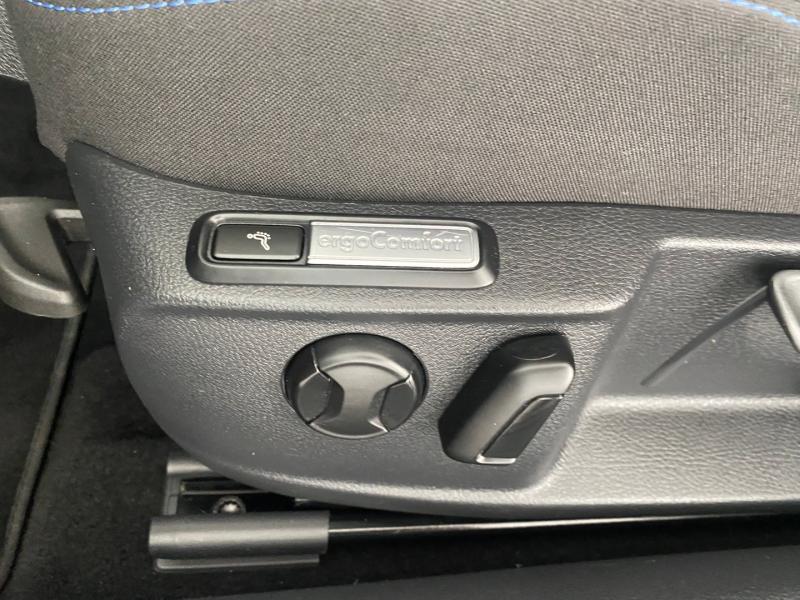 VW Passat Variant GTE