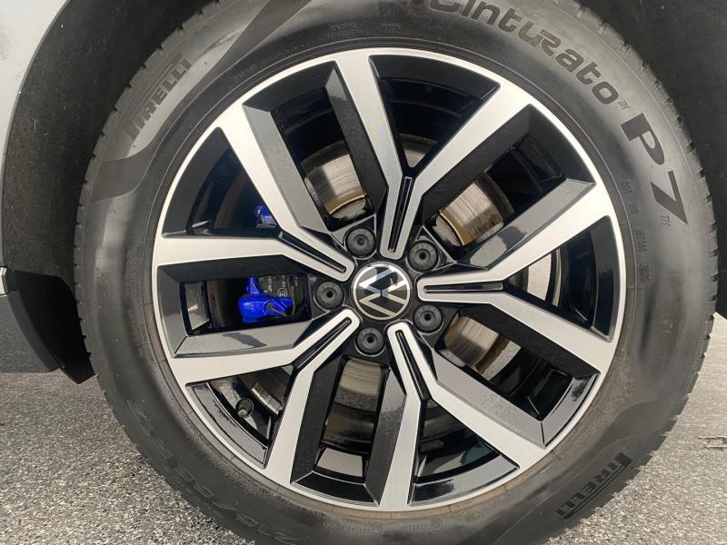 VW Passat Variant GTE