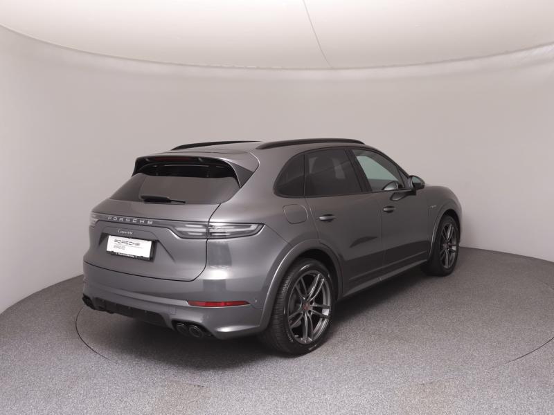Porsche Cayenne E-Hybrid III