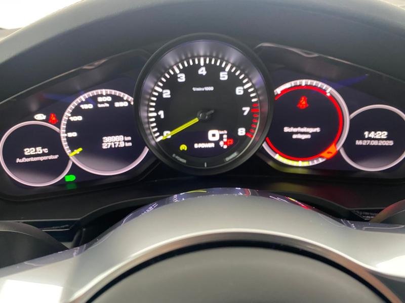 Porsche Cayenne E-Hybrid III