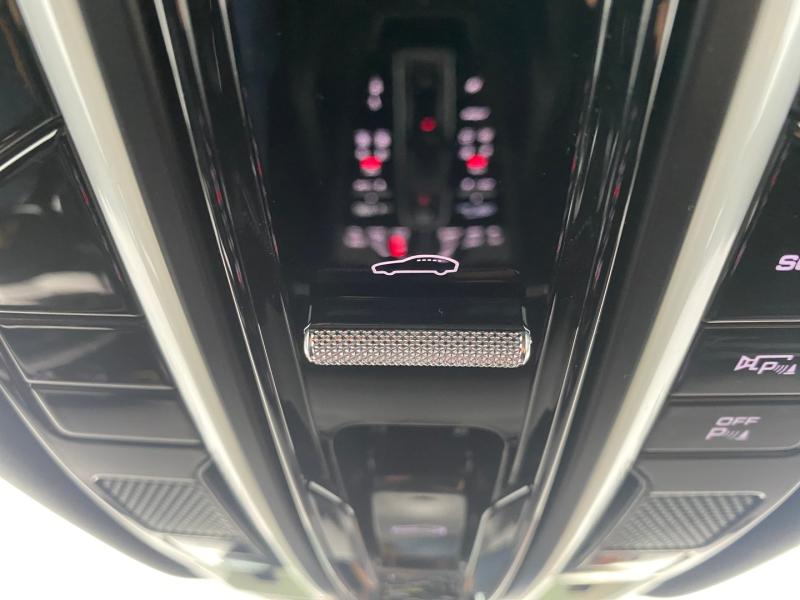 Porsche Cayenne E-Hybrid III