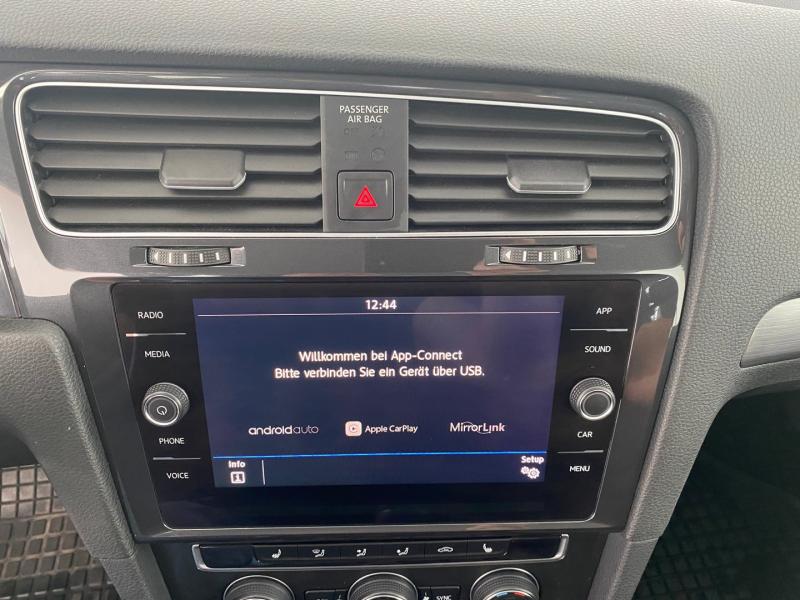 VW Golf Variant Comfortline TDI SCR