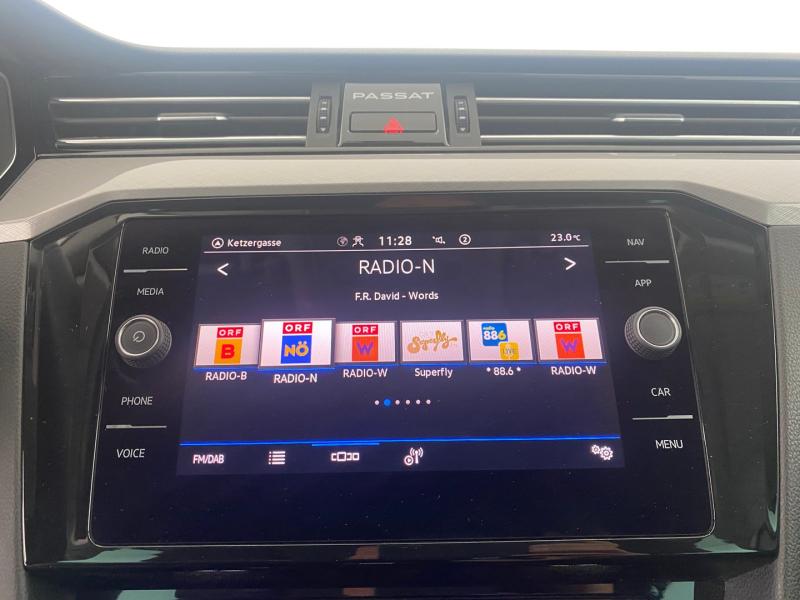 VW Passat Variant Business TDI DSG