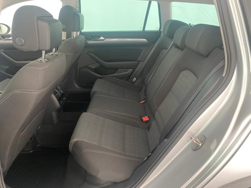 VW Passat Variant Business TDI DSG