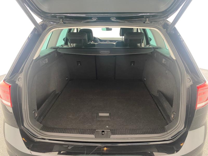 VW Passat Variant Business TDI DSG