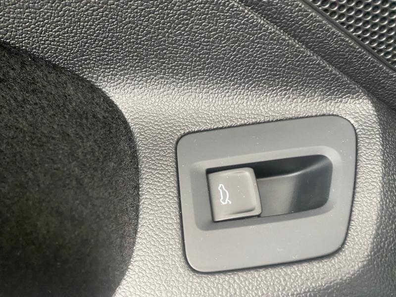 VW Passat Variant Business TDI DSG