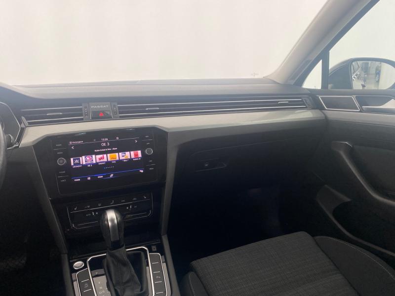 VW Passat Variant Business TDI DSG