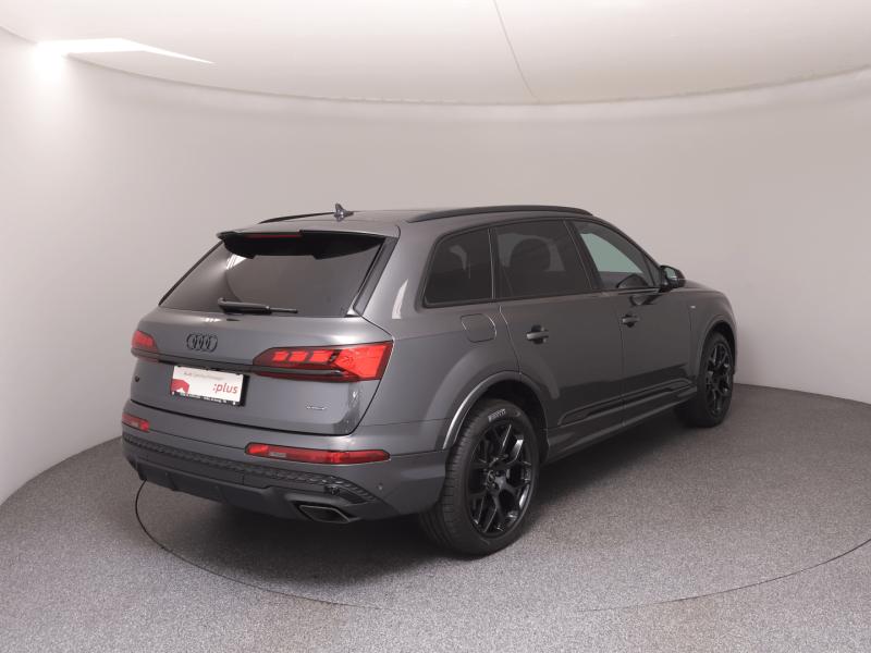 Audi Q7 55 TFSI e quattro S line 290 kW