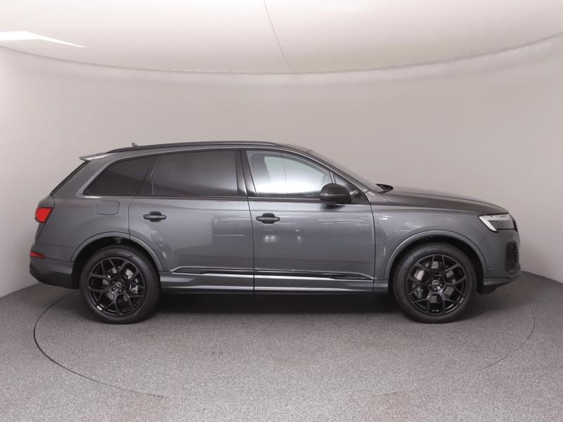 Audi Q7 55 TFSI e quattro S line 290 kW