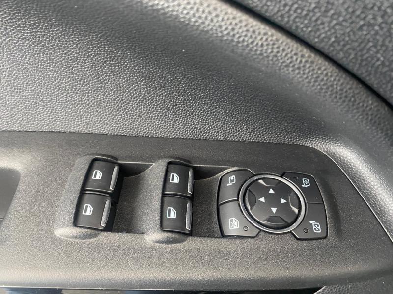 Ford EcoSport 1,0 EcoBoost ST-Line Iridium Schwarz