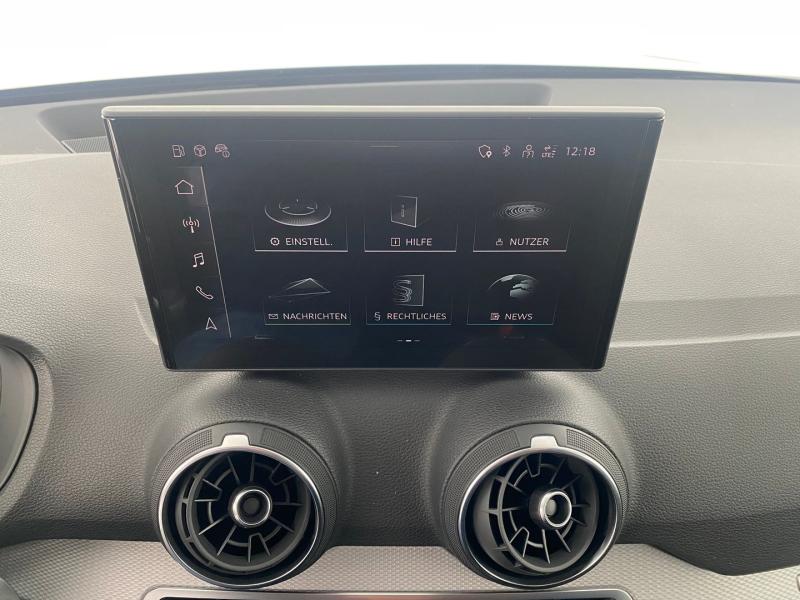 Audi Q2 30 TFSI admired