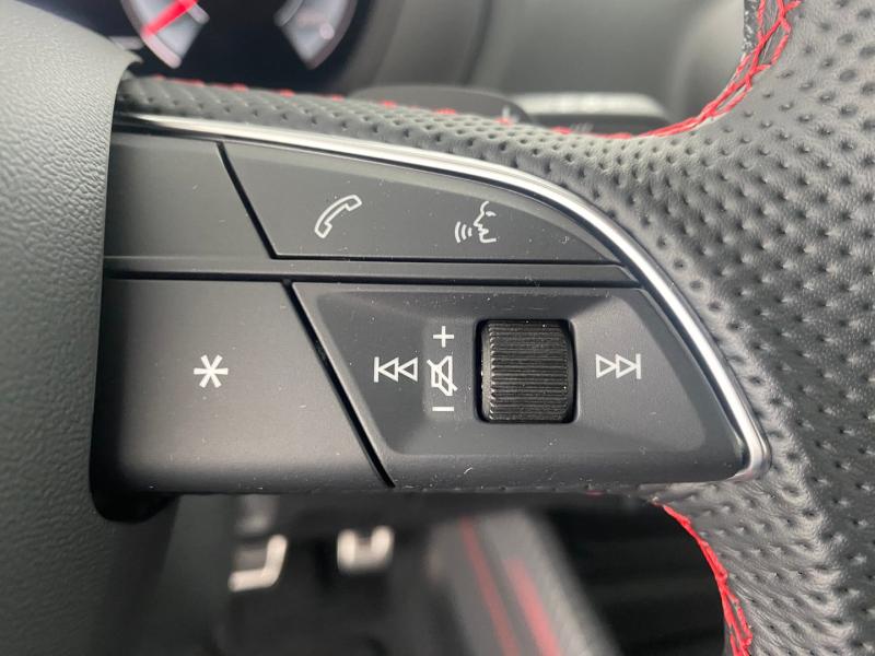 Audi Q2 35 TFSI S line