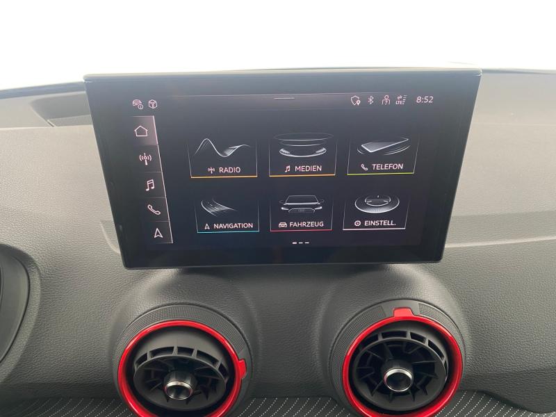 Audi Q2 35 TFSI S line