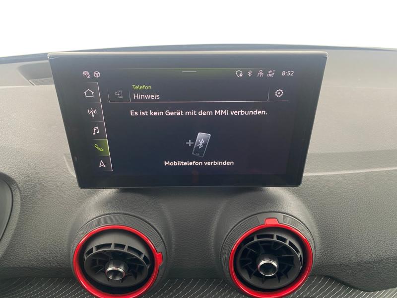 Audi Q2 35 TFSI S line