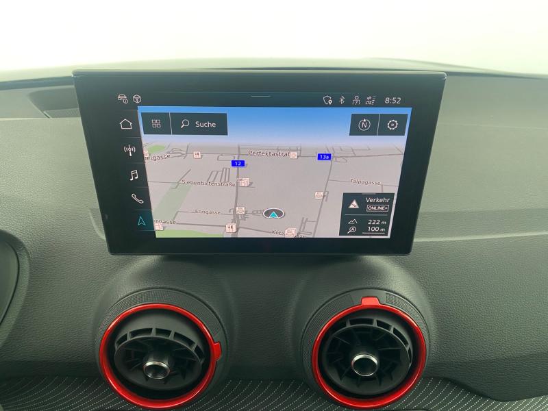 Audi Q2 35 TFSI S line