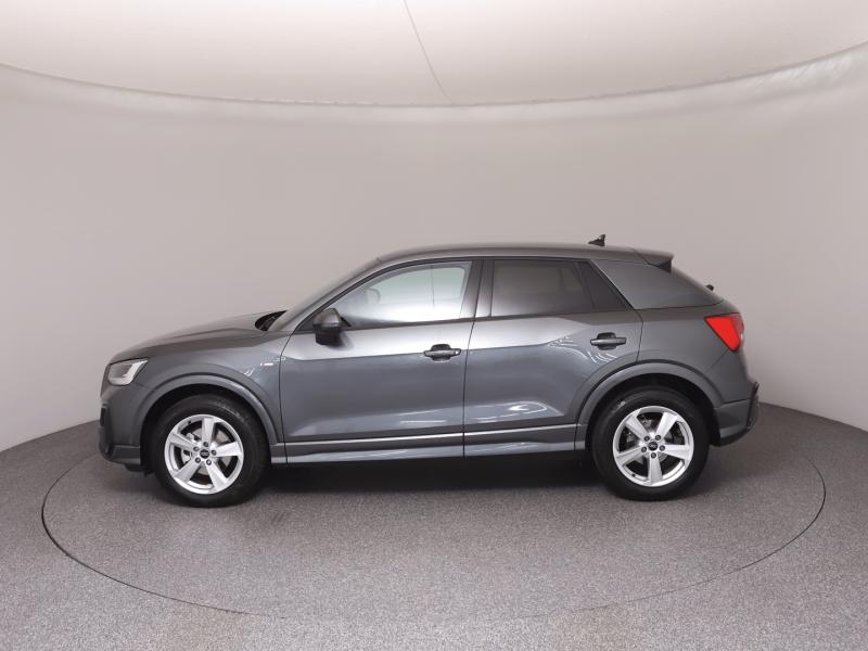 Audi Q2 35 TFSI S line