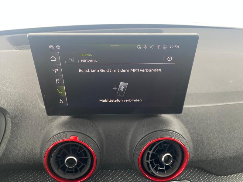 Audi Q2 35 TFSI S line