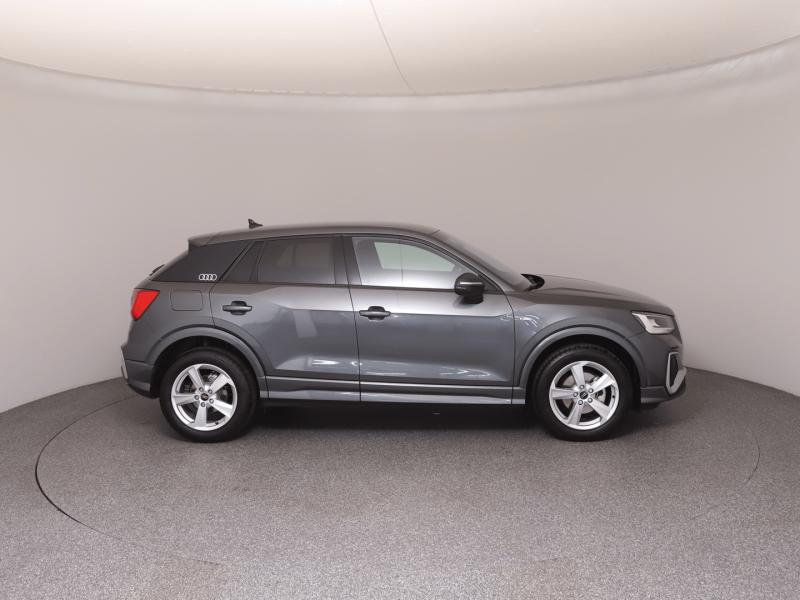 Audi Q2 35 TFSI S line