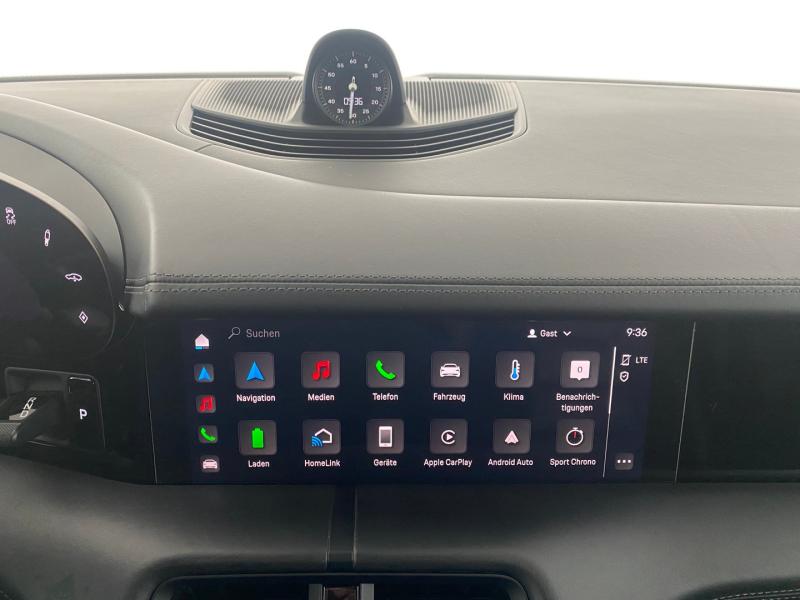 Porsche Taycan Turbo