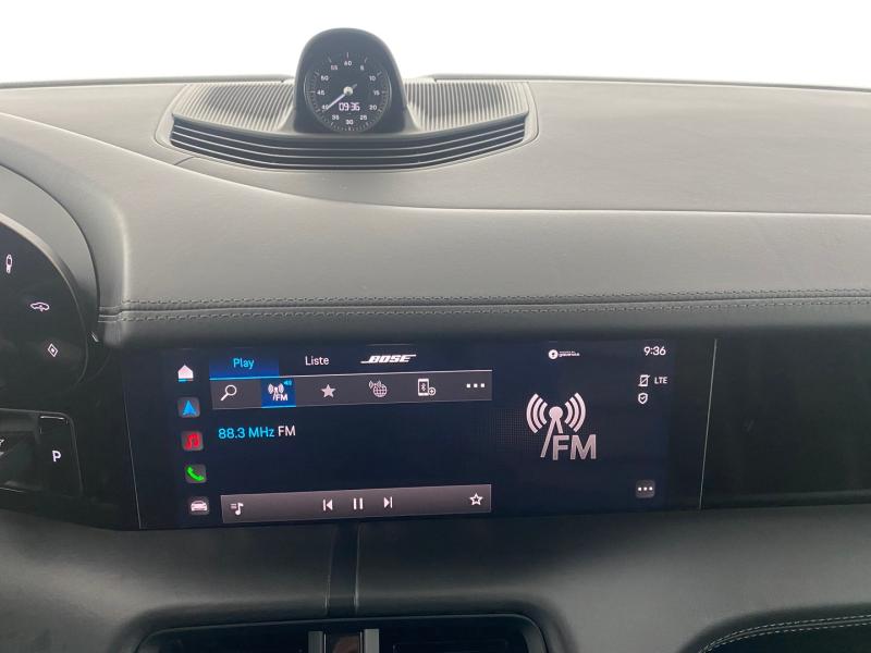 Porsche Taycan Turbo