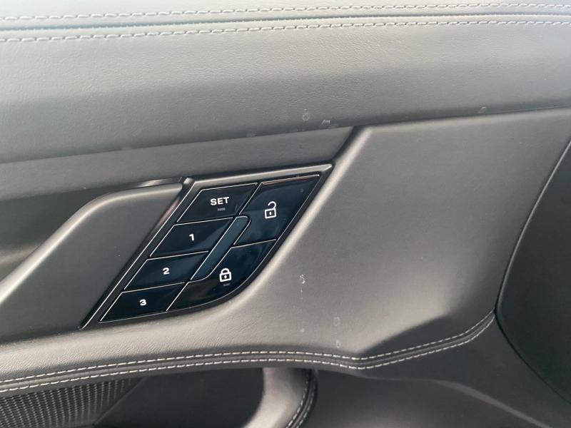 Porsche Taycan Turbo