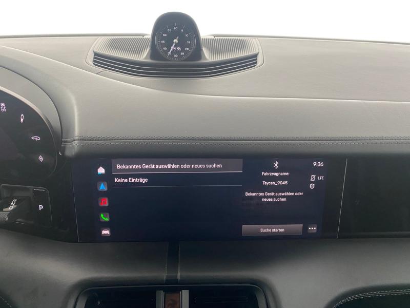 Porsche Taycan Turbo