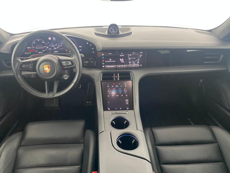 Porsche Taycan Turbo