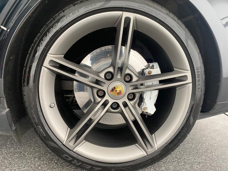 Porsche Taycan Turbo