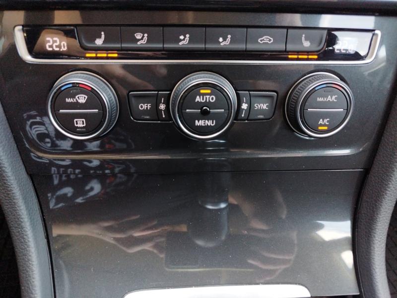 VW Golf Variant Comfortline TDI SCR