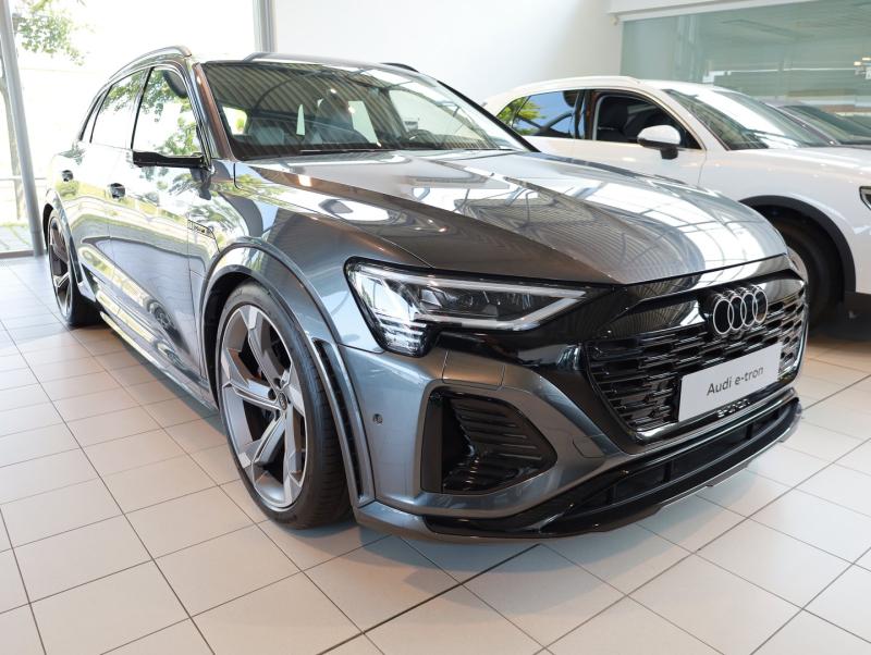 Audi SQ8 e-tron quattro