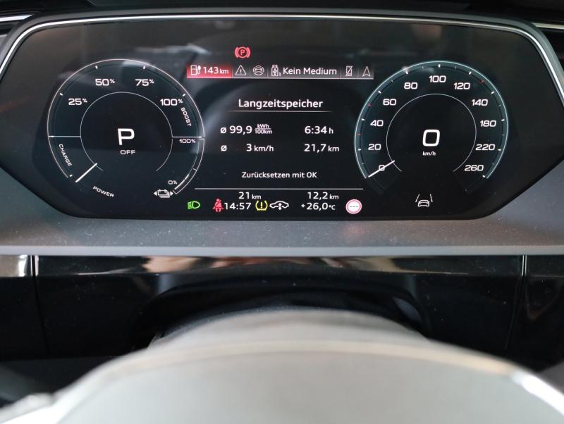 Audi SQ8 e-tron quattro