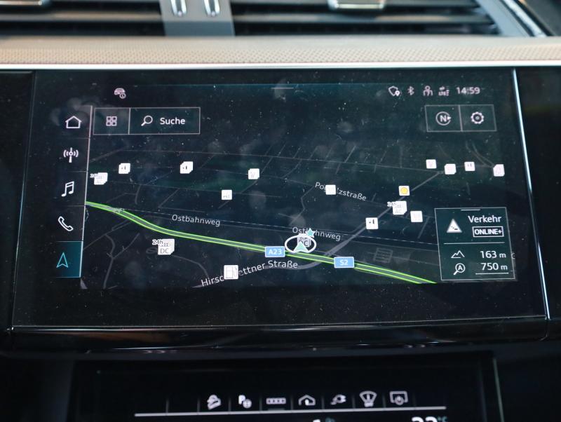 Audi SQ8 e-tron quattro