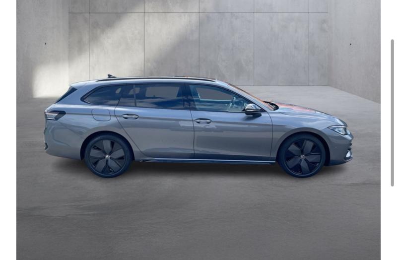 VW Passat Variant Sport TDI 4MOTION DSG