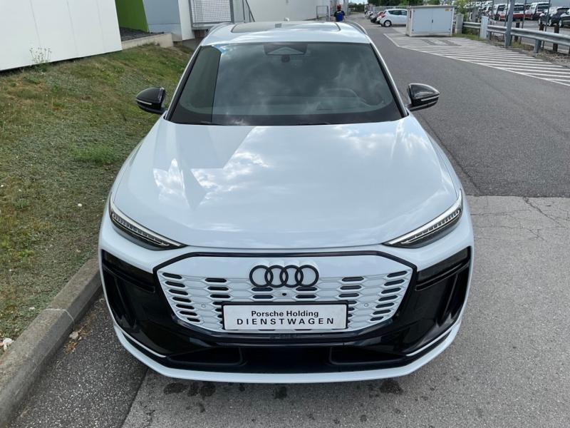 Audi Q6 e-tron quattro